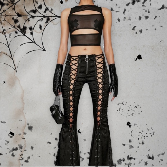 GOSSIP EDITION CUTOUT TANK NWT POSTER GIRL NWT - Picture 2 of 8